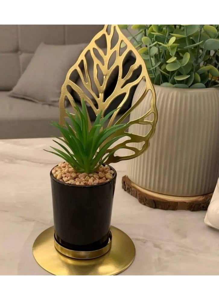 وعاء زينة معدني ذهبي صغير - نبات عصاري صناعي أنيق في وعاء أسود لامع لتزيين المنزل، والغرف، وغرفة المعيشة، والعيد، ورمضان، والمكتب، وسطح الطاولة - Image 1